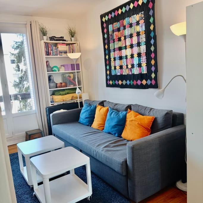 Excellent - 2 & Salon - Vue Magnifique Sur Les Montagnes & Parking Prive Gratuit Apartment
